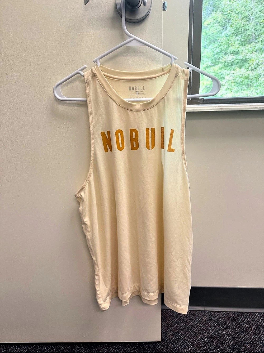 NOBULL High neck Tank in Yellow Size Medium